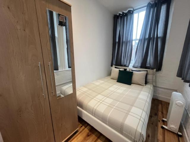 Tree Apartments Goswell Road Ec1 Angel لندن المظهر الخارجي الصورة